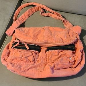 CLOSET CLEAN OUT!! Hurley,raw edge,coral pink beachy bag